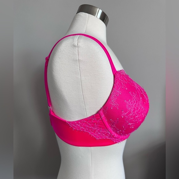 Victoria's Secret Very Sexy Push Up Lined Bra with Lace 34DDD - Picture 3 of 10